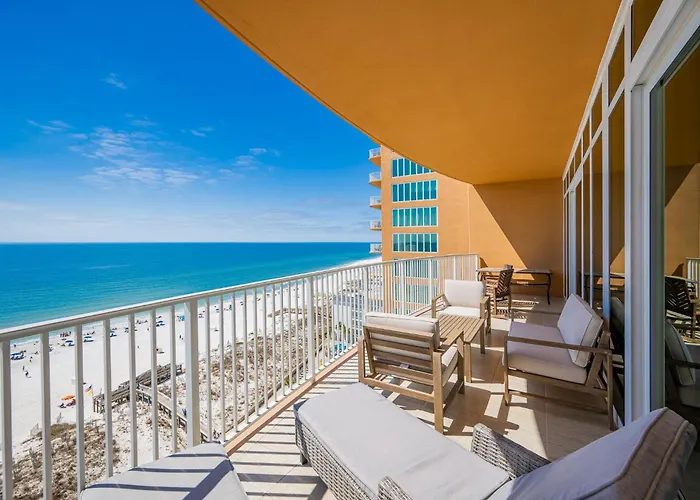 Phoenix Gulf Towers 1007 Apartment *